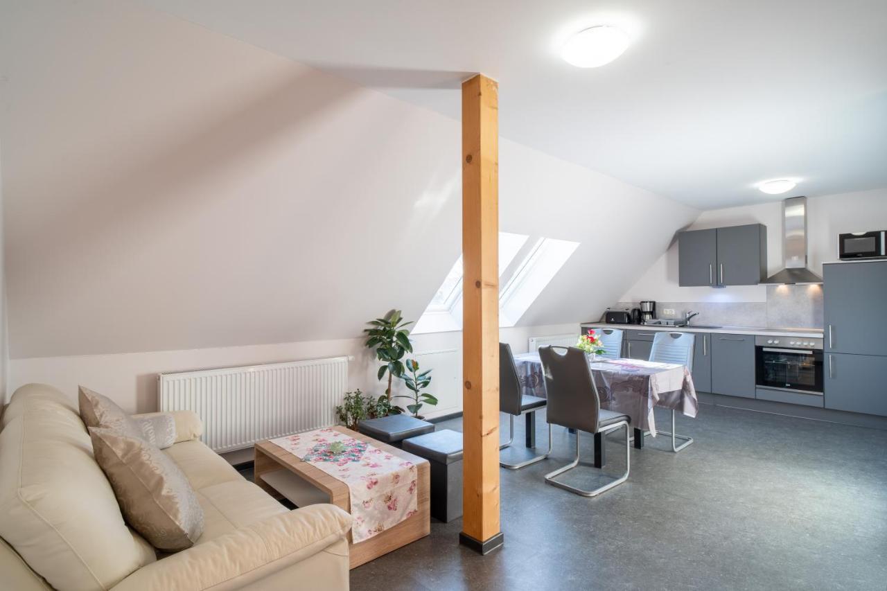 Ferienwohnung ehem. Gesundheitsamt Ueckermünde Exterior foto