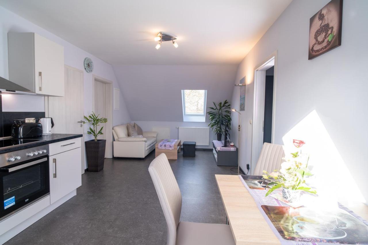 Ferienwohnung ehem. Gesundheitsamt Ueckermünde Exterior foto